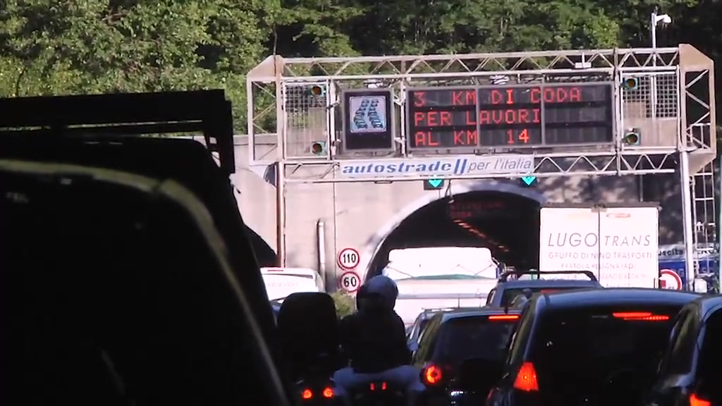 Autostrade liguri nel caos, domenica notte in coda e si ricomincia su tutte le tratte