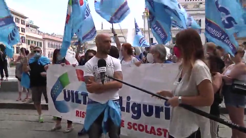 Lavoratrici mense scolastiche in piazza, Serri (Uiltucs Liguria): 