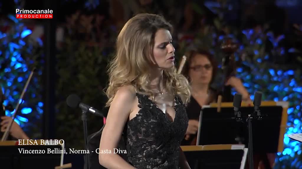 Teatro Carlo Felice a Sarzana, Elisa Balbo canta "Casta Diva" (da "Norma" - Bellini)