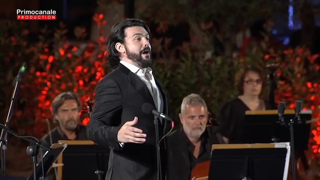 Teatro Carlo Felice a Sarzana, Luca Micheletti canta 