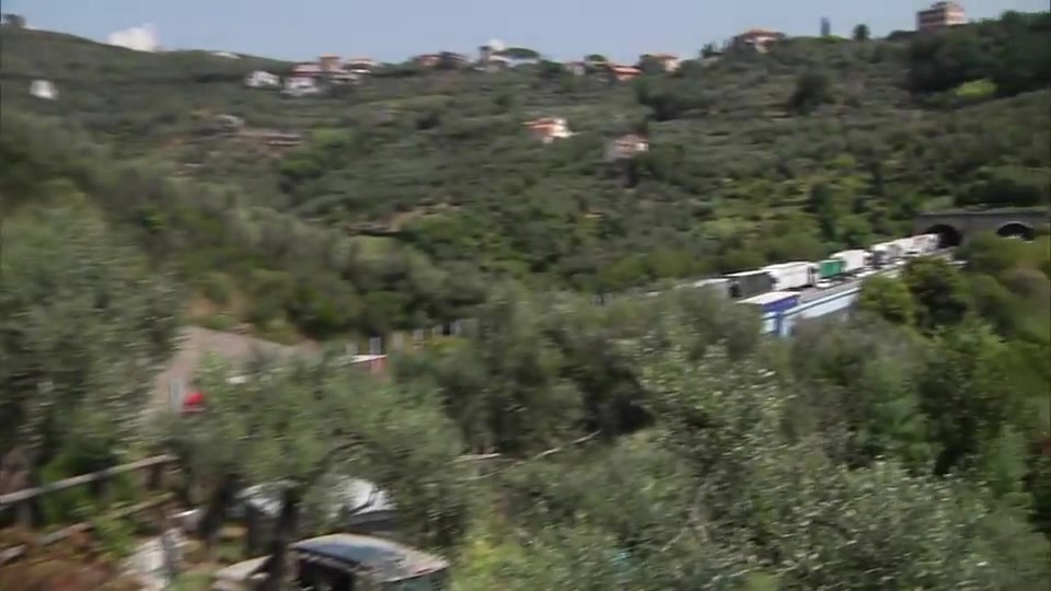 A12, grave incidente tra Chiavari e Rapallo: autostrada e Aurelia paralizzate