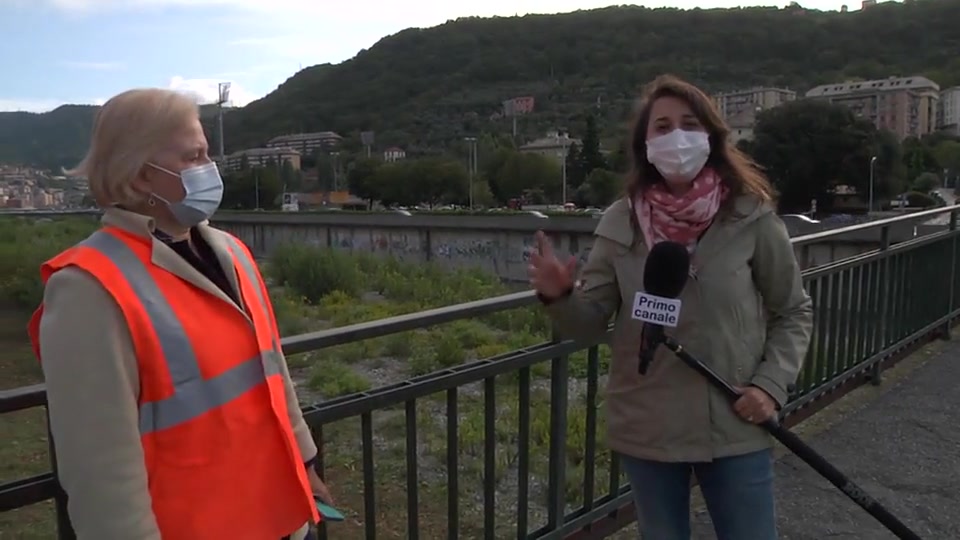 Bisagno, al lavoro quattro mezzi cingolati per la pulizia del torrente