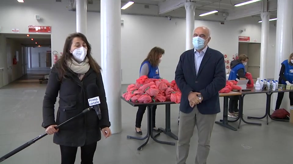 Sant'Egidio, Natale senza pranzo ma con la consegna di 7mila pacchi regalo