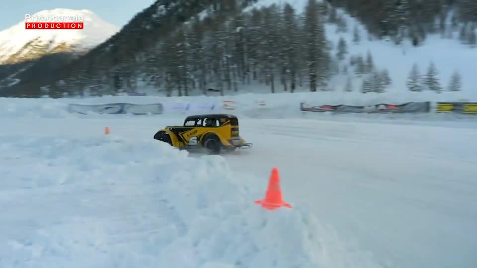 Legend Cars, show nelle prime due gare a Livigno