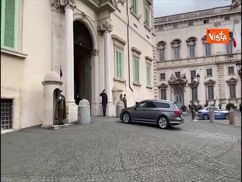 Governo, Mario Draghi arriva in auto al Quirinale