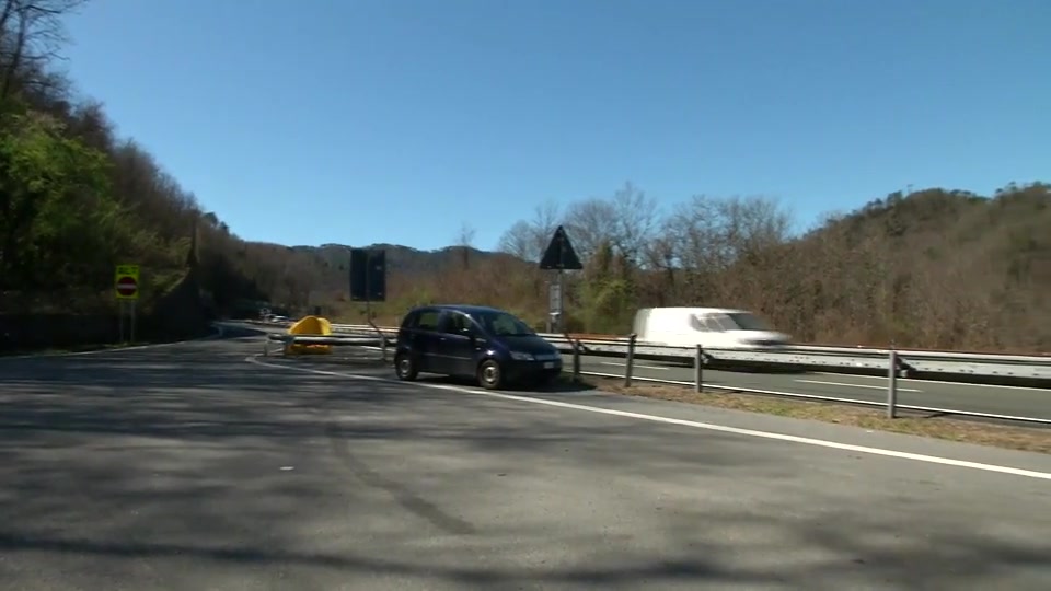 Cantieri nelle autostrade liguri, lo sfogo di  un camionista: 