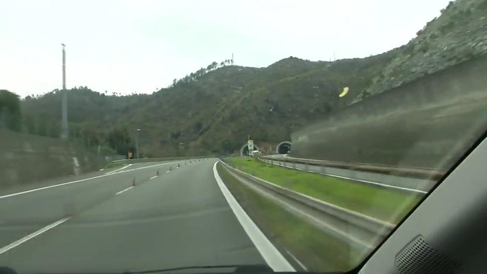 Autostrade disastrate, sulla A12 prima di Deiva cartelli che danno indicazioni imprecise 