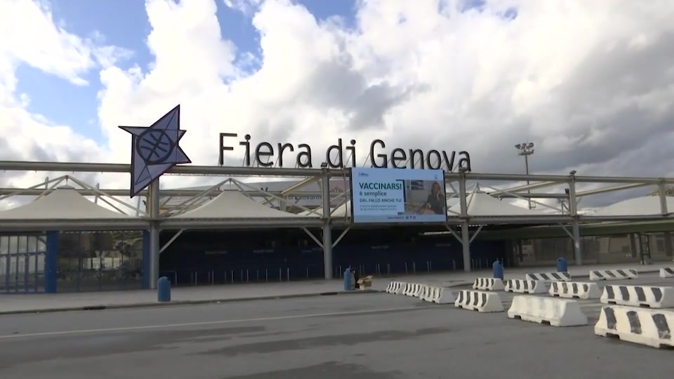 Genova, inaugurato il grande centro vaccinale alla Fiera: si potranno fare 5mila dosi al giorno