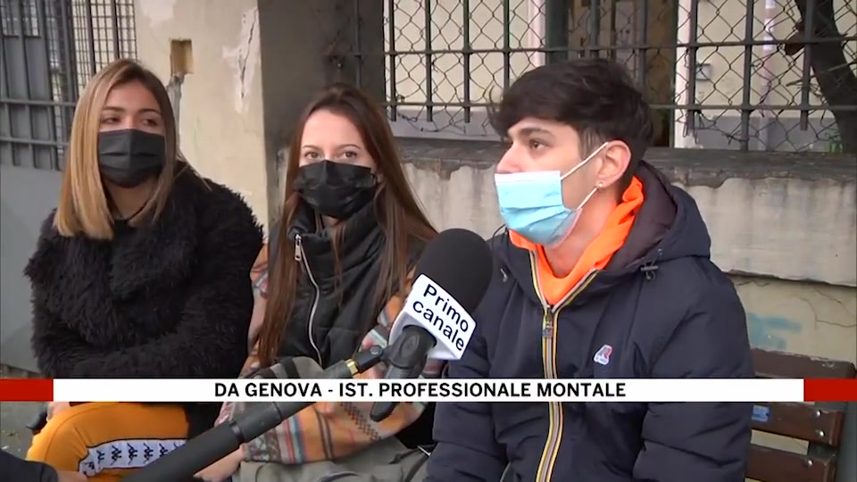 Genova, gli studenti delle superiori: 