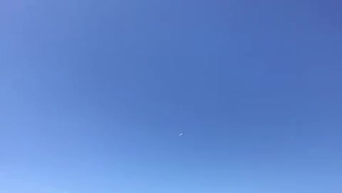 Frecce Tricolori, un rombo squarcia il cielo del mattino di Genova / 2