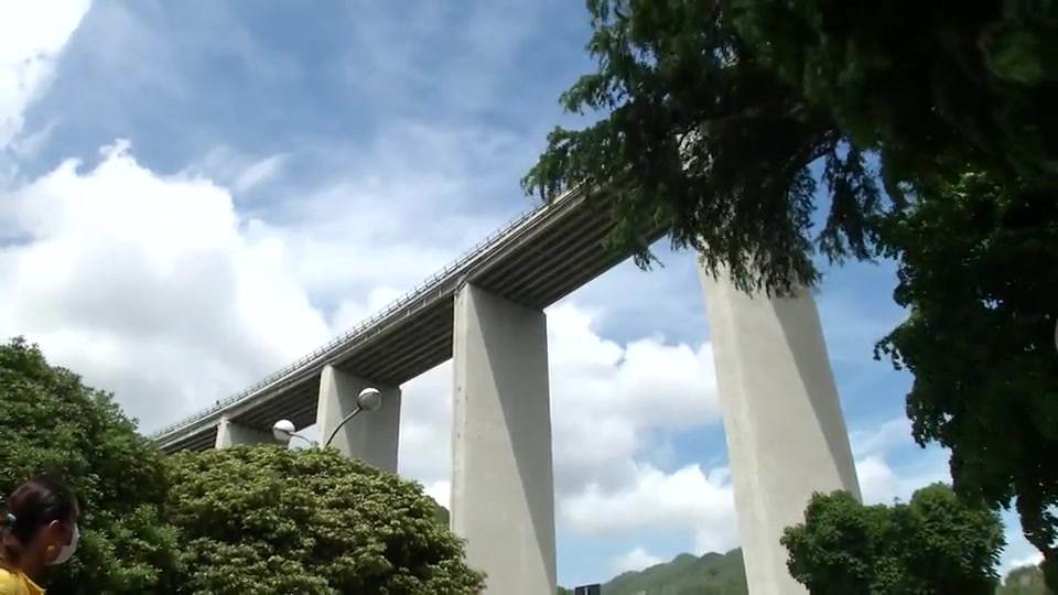 Caos autostrade, paura sotto viadotto Recco: 