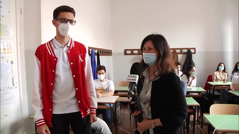 Scuola, gli studenti del Liceo D'Oria: