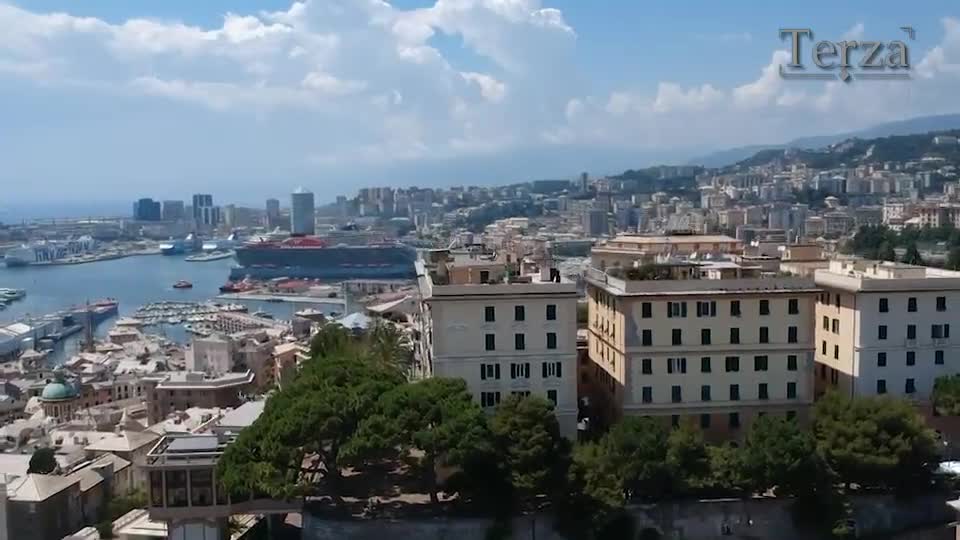 Il racconto di Genova, tappa 11: un ascensore per il paradiso