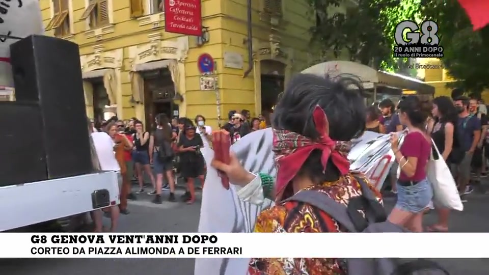 G8 vent'anni dopo, il corteo da piazza Alimonda a De Ferrari: prima della partenza