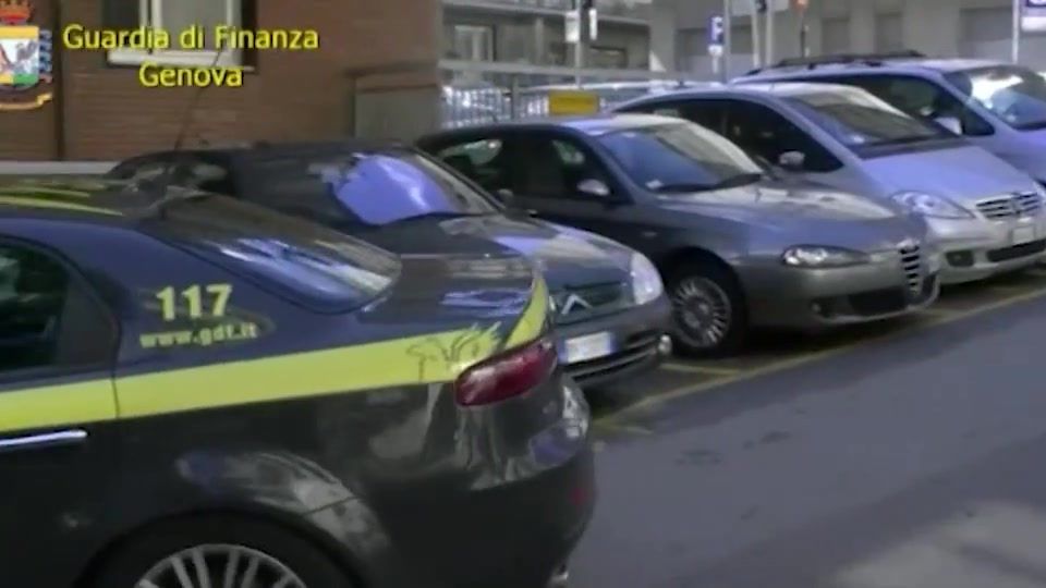 Maxi frode a Genova, operazione Walhalla: arresti e sequestri per finanziamenti illeciti fino a 6,9 milioni di euro