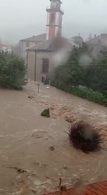 Allerta meteo, Pontinvrea (SV): le immagini dell'alluvione