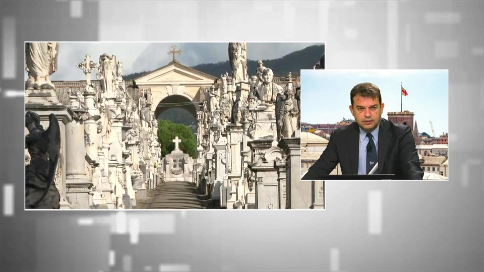 Viaggio al cimitero monumentale di Lavagna, tenuto in piedi dalle macerie del vecchio castello